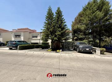 Casa · 253m² · 4 Recámaras · 3 Estacionamientos · Casa en Zona Esmeralda