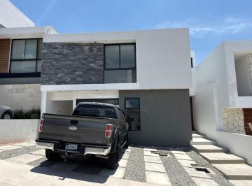 Casa de 4 habitaciones, Querétaro · Casa Toronto - Lomas de Juriquilla