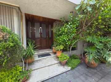 Casa de 3 habitaciones, Naucalpan de Juárez · Casa en Venta en Ciudad Satélite, Circuito Puericultores