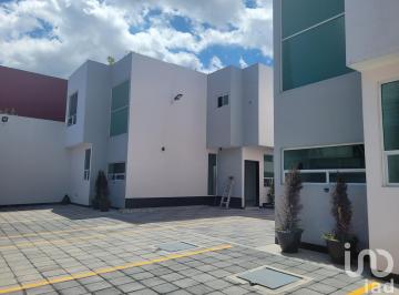 Casa · 123m² · 2 Recámaras · 2 Estacionamientos · Casa en Venta en Granjas Puebla