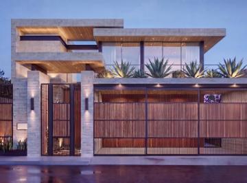 Casa · 700m² · 3 Recámaras · 3 Estacionamientos · Casa en Palo Blanco