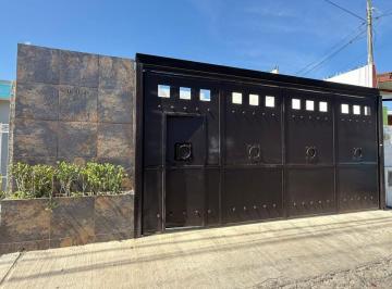 Casa de 2 habitaciones, Mérida · Casa en Venta Zona de Altabrisa
