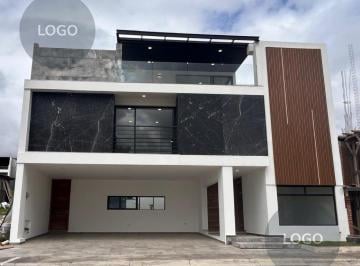 Casa · 476m² · 5 Recámaras · 3 Estacionamientos · Casa - Cascatta