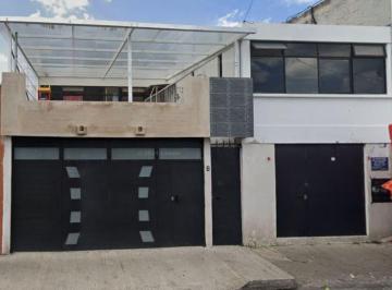 Casa de 3 habitaciones, Morelia · Casa con 84 m² de Superficie de Terreno y 3 Recámaras en Venta en Morelia