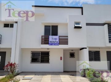 Casa · 144m² · 3 Recámaras · 2 Estacionamientos · Casa - Fraccionamiento Porton del Valle