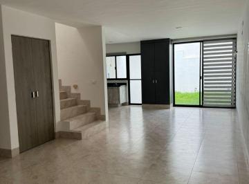 Casa de 3 habitaciones, León · Lombardia Residencial Casa en Renta