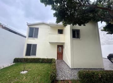 Casa · 2 Recámaras · 4 Estacionamientos · Casa en Renta, Colonia Santa Elena 5 Poza Rica, Ver