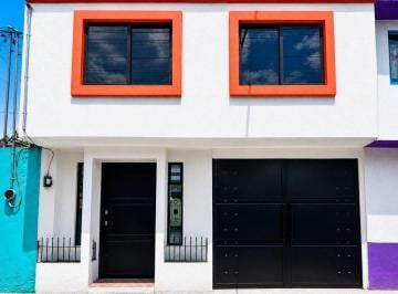 Casa de 4 habitaciones, Toluca · Casa en Renta Toluca Col. El Seminario