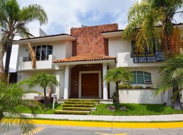 Casa en condominio · 267m² · 3 Recámaras · 2 Estacionamientos · Casa en Venta en Coto Los Manzanos a 5 Minutos del Parque Metropolitano