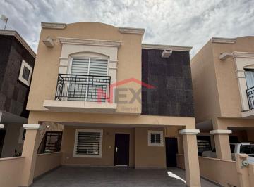 Foto principal · Casa en Renta en La Cima II