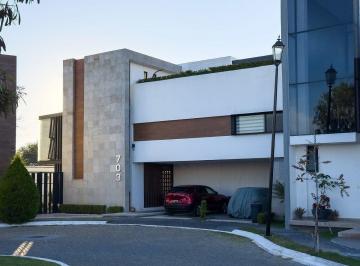 Casa en condominio · 343m² · 3 Recámaras · 3 Estacionamientos · Casa Elsa en Venta Reserva San Nicolás (Pte de Ags)