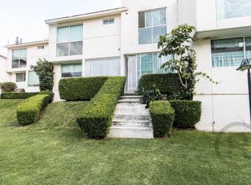 Casa · 347m² · 3 Recámaras · 2 Estacionamientos · Casa en Conjunto