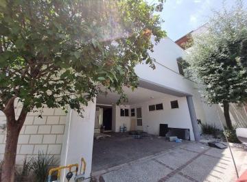 45067ff1b41f3dc73d4d054ce9952e73b12ddf124c2f70e58e8ec50d805ac60a · Renta de Casa en Privada San Pedro Fraccionamiento Antigua