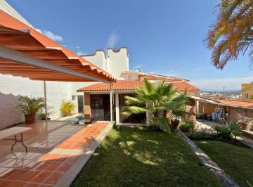 Casa de 3 habitaciones, Cuernavaca · Casa en Venta en Colonia Lomas Tzompantle