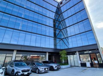 Oficina · 120m² · 2 Estacionamientos · Oficina en Renta en Corporativo Terracota