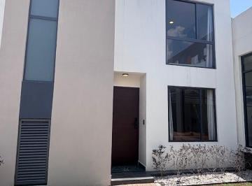 Casa de 2 habitaciones, Rayón · Casa en Venta en Calimaya, 2 Recamaras, en Privada, Amenidades