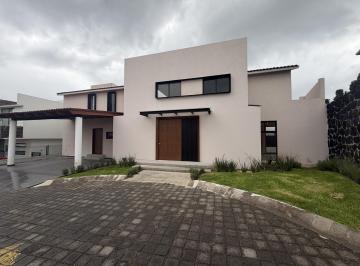 Casa · 332m² · 3 Recámaras · 4 Estacionamientos · Casa Nueva Moderna en Venta en Rincon de Los Encinos, Lerma.
