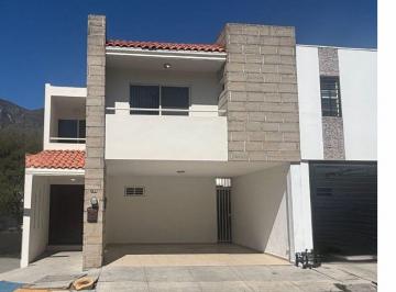 Casa de 3 habitaciones, Monterrey · Casa en Renta en Brisas de Valle Alto, Zona de Carretera Nacional, Sur de Monterrey