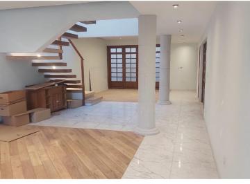 Casa · 300m² · 2 Estacionamientos · Casa en Venta en Colonia Narvarte Remodelada