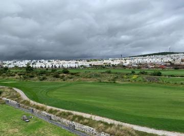 Departamento · 3 Recámaras · 2 Estacionamientos · Departamento con Vista Al Campo de Golf en Zibatá