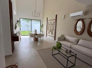 Casa · 140m² · 2 Recámaras · 2 Estacionamientos · Casa en Venta Entrega Inmediata Merida Caucel
