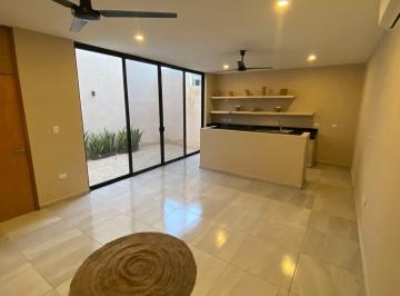 Casa · 162m² · 2 Recámaras · 2 Estacionamientos · Casa en Venta en Mérida Montecristo