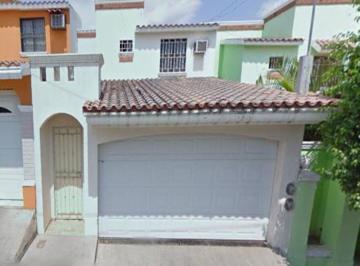 Casa de 4 habitaciones, Culiacán · Casa en Venta en Loma Linda Culiacan Sinaloa