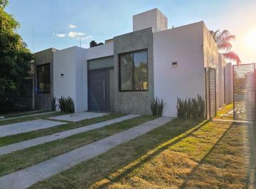 Casa de 3 habitaciones, Tlajomulco de Zúñiga · Casa de Descanso de un Solo Nivel, a Estrenar en Tres Reyes Cajitilan, 3 Recámaras