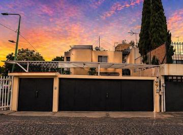 Casa uso de suelo de 3 habitaciones, Coyoacán · Casa con 3 Recámaras en Venta con 120 m² de Terreno en Fovissste Miramontes