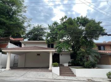 Casa · 281m² · 3 Recámaras · 2 Estacionamientos · (Mmcv2341) Casa en Venta Col. Petrolera, Tampico, Tam. Info.