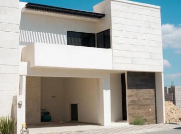 Casa de 3 habitaciones, Arteaga · Casa en Venta Fracc. Privanzas del Campestre