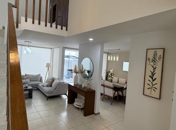 Casa de 3 habitaciones, Aguascalientes · Casa en Reserva Santa Monica - Aguascalientes