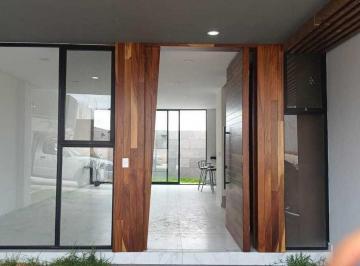 Casa de 4 habitaciones, Zapopan · Casa Moderna en Coto Nara, Capital Norte | 3 Niveles | Amenidades Premium