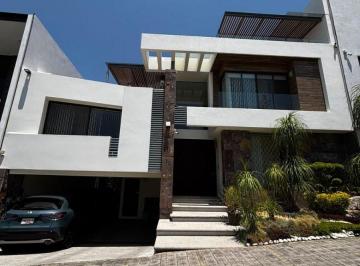Casa de 3 habitaciones, San Andrés Cholula · Casa en Renta con Jardín Zona Lomas de Ángelópolis 2, San Andrés Cholula