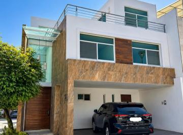Casa de 4 habitaciones, Ocoyucan · ¡Casa en Renta - Trato Directo con Dueño!