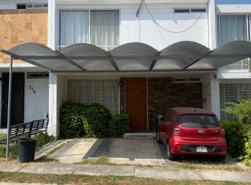 Casa en condominio de 3 habitaciones, Zapopan · Casa en Renta o Venta Bosques de San Gonzalo Zapopan