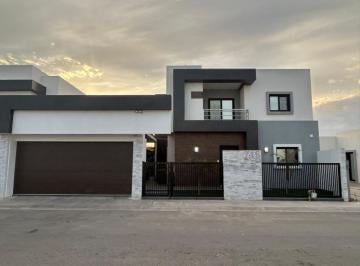 Casa de 3 habitaciones, Mexicali · Casa en Venta Zona Dorada Altaria Residencial Tres