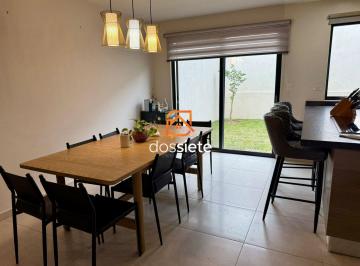 Casa · 112m² · 3 Recámaras · 2 Estacionamientos · Casaen Renta Amueblada en Zona Cumbres