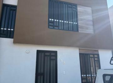 Casa · 81m² · 3 Recámaras · 2 Estacionamientos · Casa en Renta, Cumbre del Norte, Salinas Victoria Nuevo Leon
