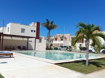 Casa en condominio de 2 habitaciones, Solidaridad · Casa en Renta en Residencial Real del Sol