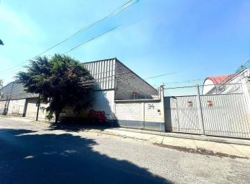 Local comercial · 850m² · 1 Estacionamiento · Bodega en Renta, Las Armas, 850 m²