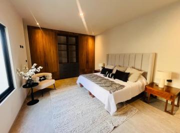 Casa · 3 Recámaras · 3 Estacionamientos · Casa en Av Sierra Vista 4600