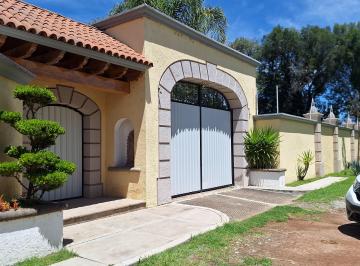 Casa de 4 habitaciones, Santiago Tulantepec de Lugo Guerrero · Casa Residencial Arquitectura Mexicana Contemporanea