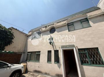 Foto · Casa - Venta