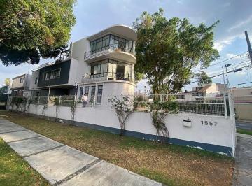 Casa de 11 habitaciones, Guadalajara · Oportunidad Casa / con Uso de Suelo en Venta Colinia Moderna