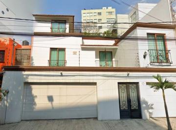Casa de 3 habitaciones, Benito Juárez · Casa en Venta en Nápoles Benito Juárez Cdmx.