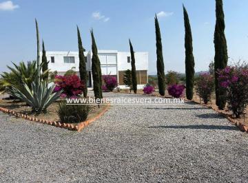 dec567f39096c8eddf5161d25d687598c078f81859dd64e24358b03a0e835778 · Casa en Venta en Tequisquiapan Polett