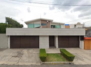 Casa de 4 habitaciones, Naucalpan de Juárez · Casa en Venta en Fra. Ciudad Satélite, Naucalpan de Juárez, Edo. de México