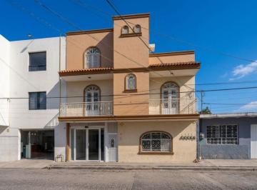 Departamento compartido de 14 habitaciones, Tlajomulco de Zúñiga · Inversion 5 Depas