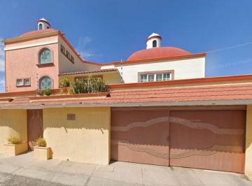 Casa de 4 habitaciones, San Juan del Río · Casa en Venta Colonia Lomas de San Juan por Remate, Aproveche Esta Oportunidad!